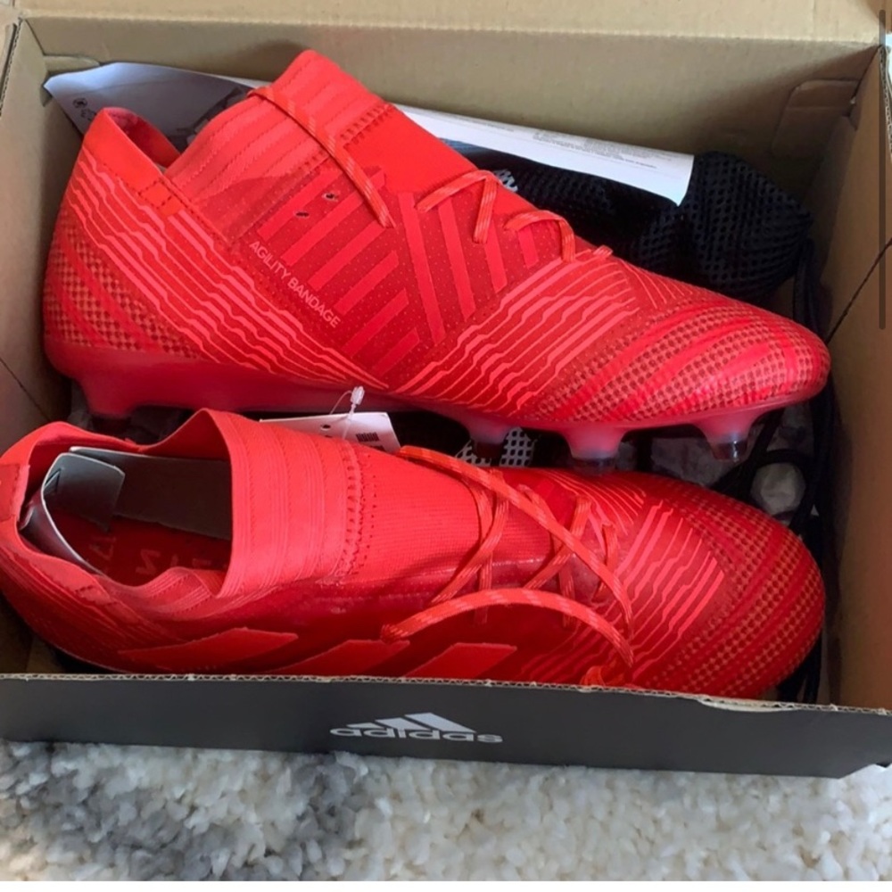 Adidas Nemeziz Cleats! Brand New Size 7.5